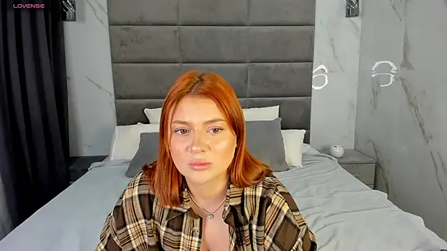 Susie Porter online show from 6, 11, 2025