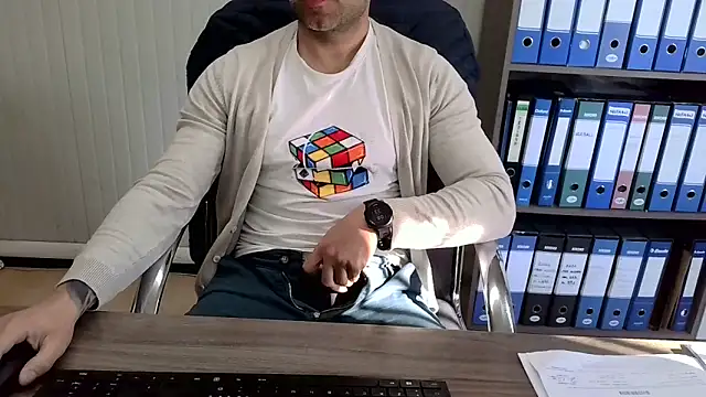 Evasionee online show from 23, 3, 2026