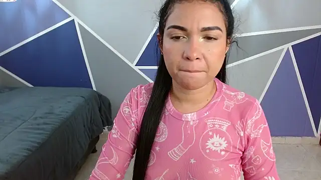 AliceSmity  online show from 10, 11, 2025