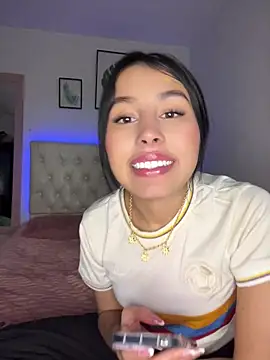 BIJOU SECRET online show from 18, 6, 2026