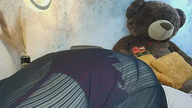 laliItaclark online show from 5, 11, 2025