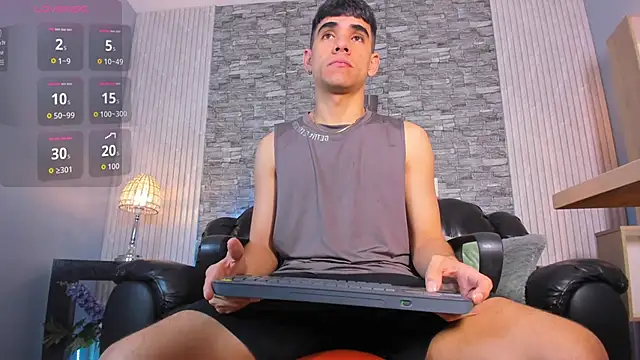 zack joness18 online show from 23, 11, 2025