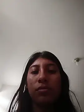 Snapshot of YeseniaRodriguez3 chatting on 19, 12, 2025 YeseniaRodriguez3 online show from 19, 12, 2025