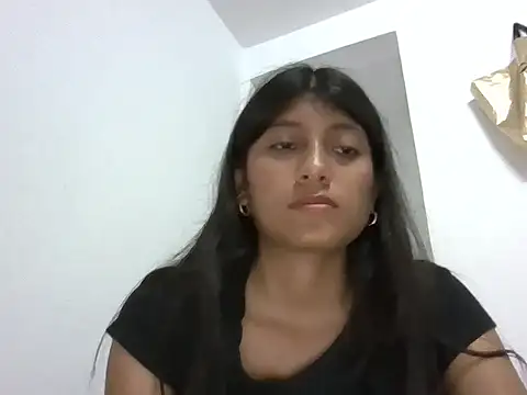 Snapshot of YeseniaRodriguez3 chatting on 4, 3, 2026 YeseniaRodriguez3 online show from 4, 3, 2026