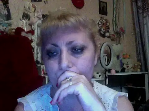 xHot Amazonq online show from 26, 10, 2025