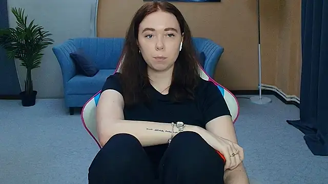 AddieOsler online show from 13, 5, 2026