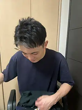 Snapshot of miyabi_yabi chatting on 5, 8, 2026 miyabi yabi online show from 5, 8, 2026