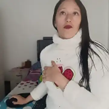 Snapshot of Sunshine_e chatting on 22, 11, 2025 Sunshine e online show from 22, 11, 2025