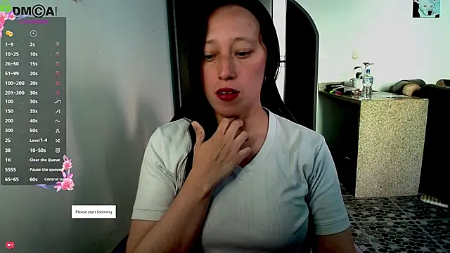 Snapshot of Sunshine_e chatting on 16, 6, 2026 Sunshine e online show from 16, 6, 2026