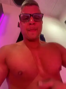 PolishBoy1995 online show from 11, 5, 2026