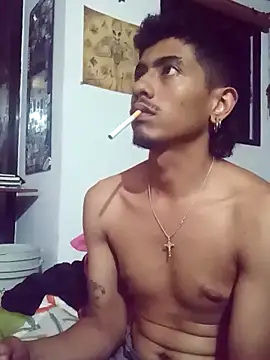 SkinniYamo online show from 19, 3, 2026