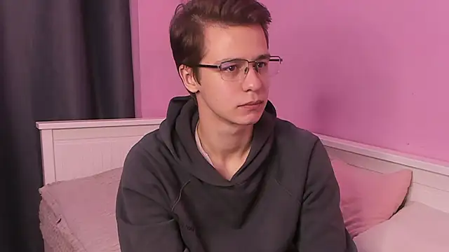 NuvyLace online show from 28, 10, 2025