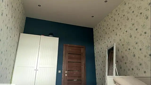 EastLuna online show from 28, 10, 2025