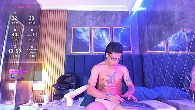 Andrew Haalls online show from 30, 4, 2026