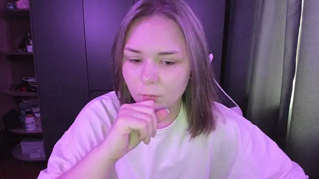 sophia lix online show from 21, 12, 2025