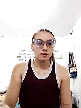 bellastorme04 online show from 27, 2, 2026