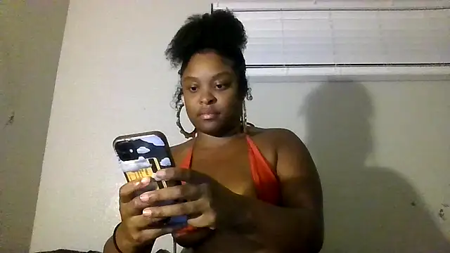 Snapshot of lavishsquirter_ chatting on 16, 11, 2025 lavishsquirter online show from 16, 11, 2025