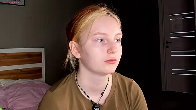 AngelWisee online show from 10, 7, 2026