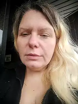 Lana-murr online show from 9, 11, 2025