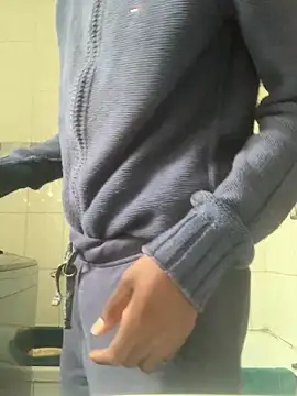 Snapshot of BlackBoyy45 chatting on 4, 3, 2026 BlackBoyy45 online show from 4, 3, 2026