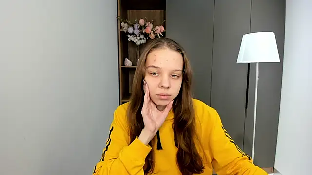 CorazonKlann online show from 28, 10, 2025