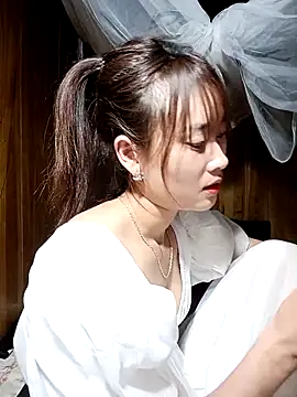 Em xinh01 online show from 16, 3, 2026