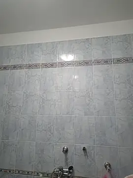 Piediniecollant online show from 13, 1, 2026