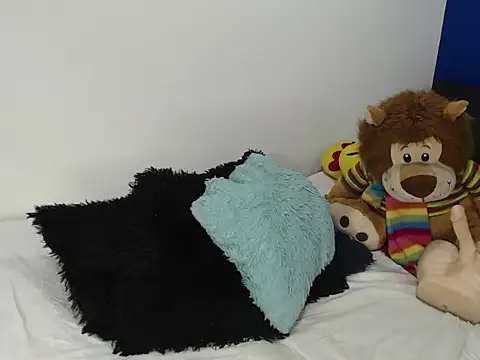 EmmilyConnor online show from 13, 2, 2026