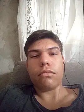 LucasHenriqueGomes online show from 27, 10, 2025
