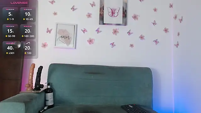 evelinmartinez online show from 10, 7, 2026
