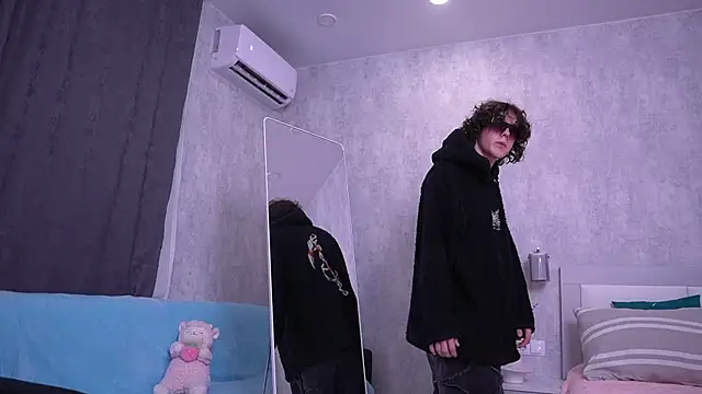 Amadeo Alfiery online show from 27, 10, 2025