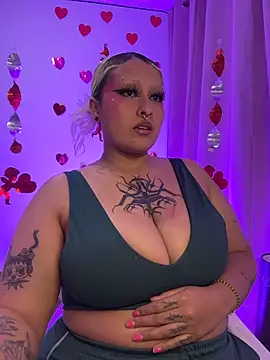 pinkbaddie777 online show from 8, 2, 2026