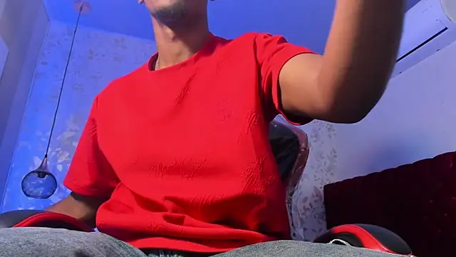 Snapshot of for_itan chatting on 14, 12, 2025 for itan online show from 14, 12, 2025