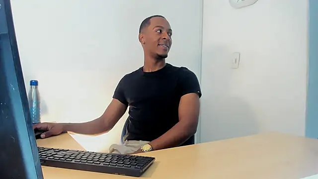 Snapshot of for_itan chatting on 19, 12, 2025 for itan online show from 19, 12, 2025