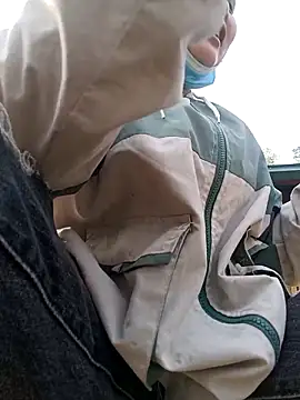 yoyo-mi online show from 3, 3, 2026