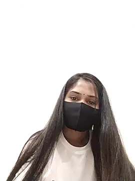 Green LaDY66 online show from 9, 11, 2025