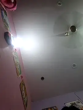 Snapshot of kamini4899 chatting on 28, 10, 2025 kamini4899 online show from 28, 10, 2025