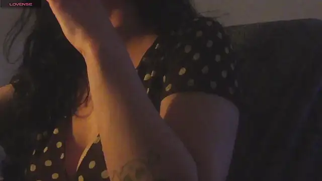 adeux2 online show from 21, 4, 2026