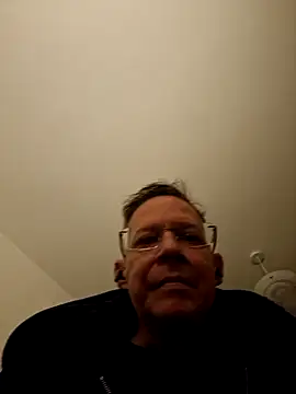 English1976 online show from 28, 10, 2025