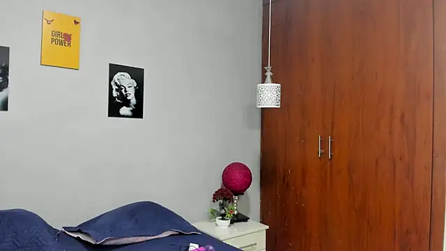 sexynova 93 online show from 25, 7, 2026
