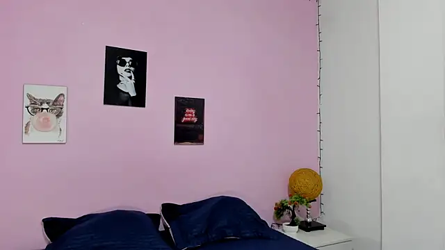 sexynova 93 online show from 3, 8, 2026