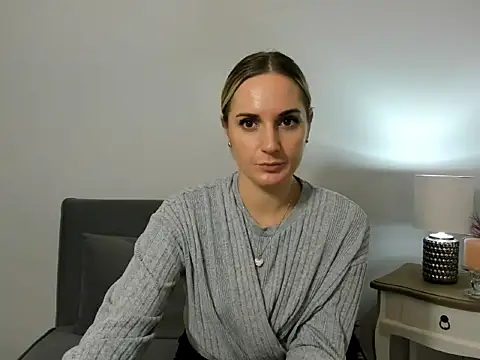 EmmaTempting online show from 3, 11, 2025