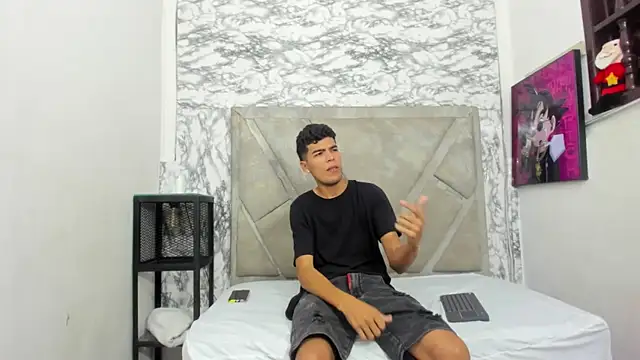 tomy hotboy online show from 29, 10, 2025