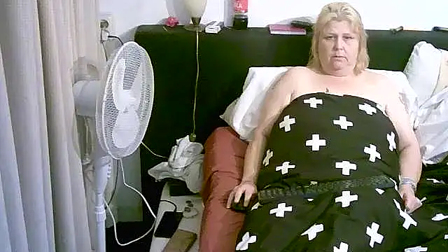 Sylviastar46 online show from 21, 11, 2025