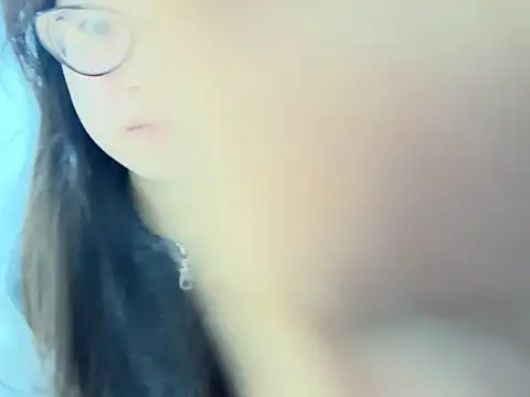 xiaojingzi66 online show from 3, 12, 2025