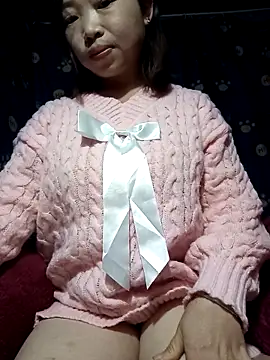 julybe online show from 15, 12, 2025