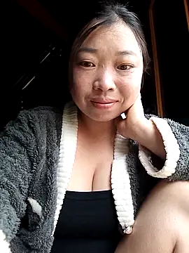 julybe online show from 29, 4, 2026