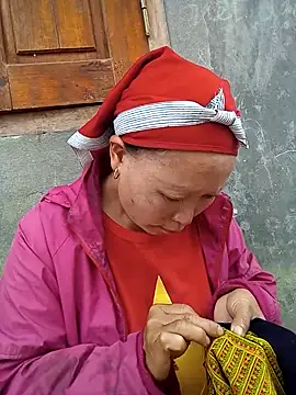 Snapshot of cute-kiss chatting on 31, 10, 2025 cute-kiss online show from 31, 10, 2025