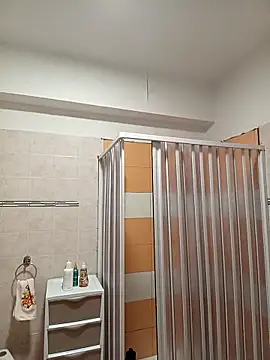 Snapshot of Pistacchio01 chatting on 1, 11, 2025 Pistacchio01 online show from 1, 11, 2025