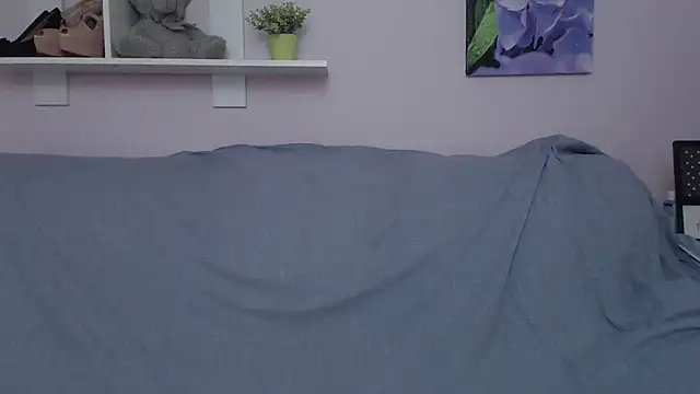 Little Milf 5 online show from 10, 4, 2026